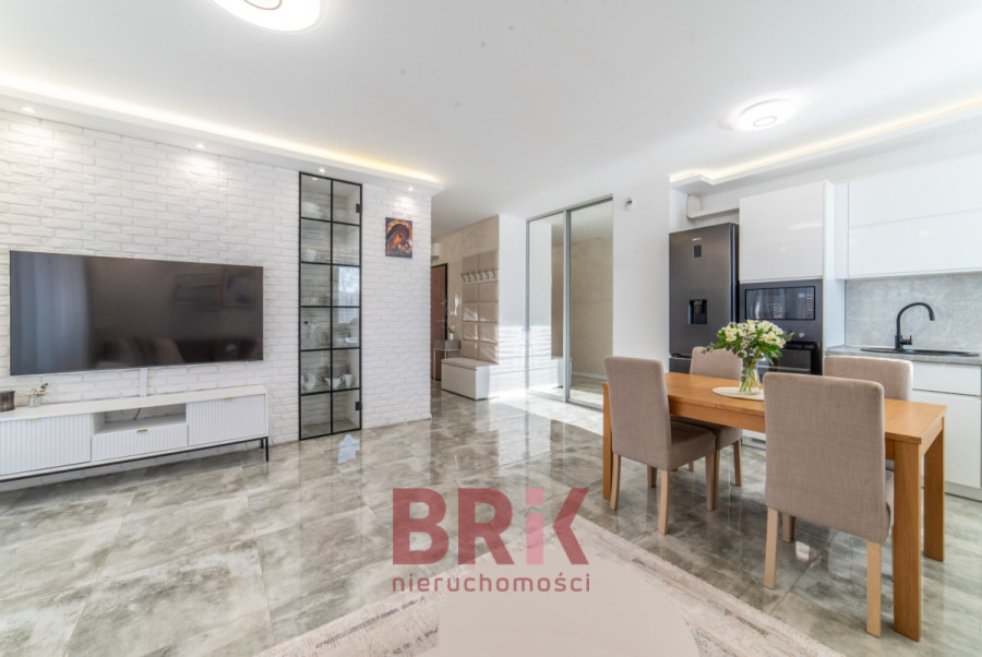 Warszawa, Białołęka, Flisaków, Przestronne mieszkanie 3-pokojowe z ogródkiem