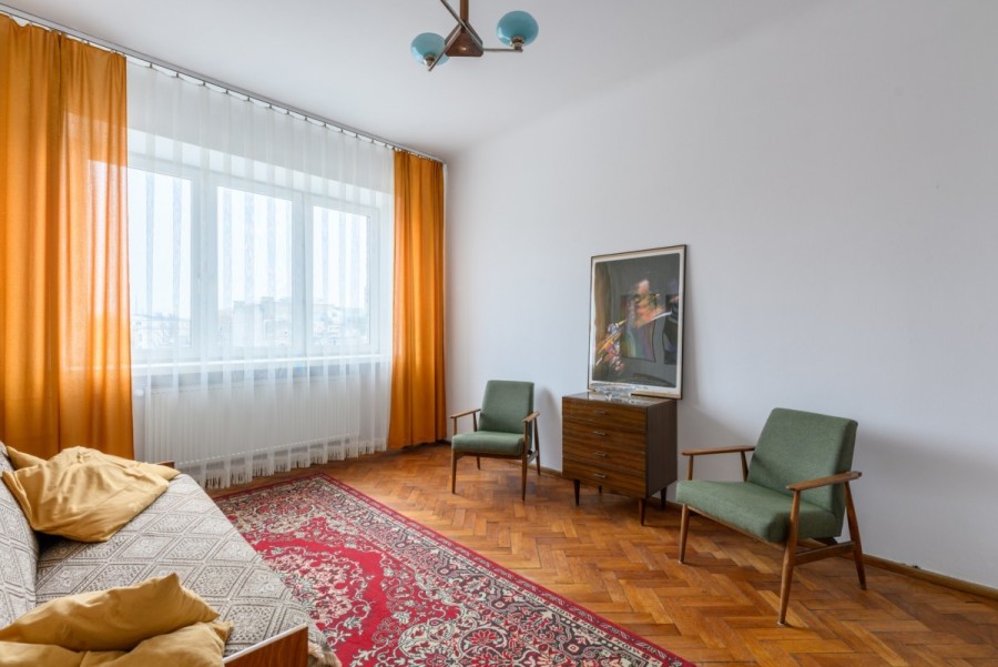 Warszawa, Ochota, Aleja Niepodległości, 4 pokoje | 5 piętro | dwustronne | balkon | winda