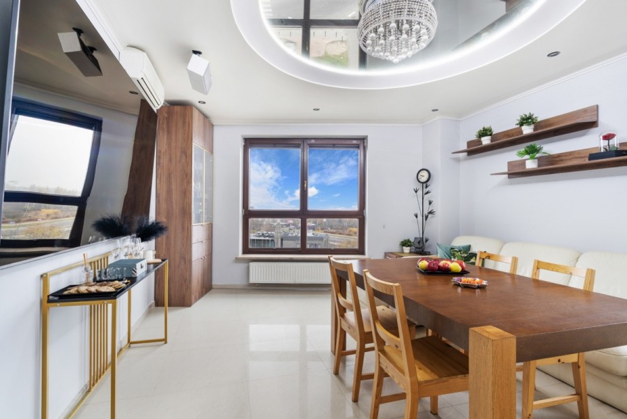 Warszawa, Ochota, Bitwy Warszawskiej 1920 R., Elegancki apartament z marmurową wanną