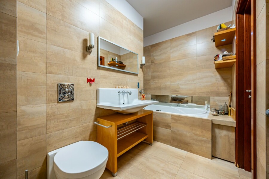 Warszawa, Mokotów, Rajska, Mieszkanie na parterze na Marinie Mokotów z ogródk