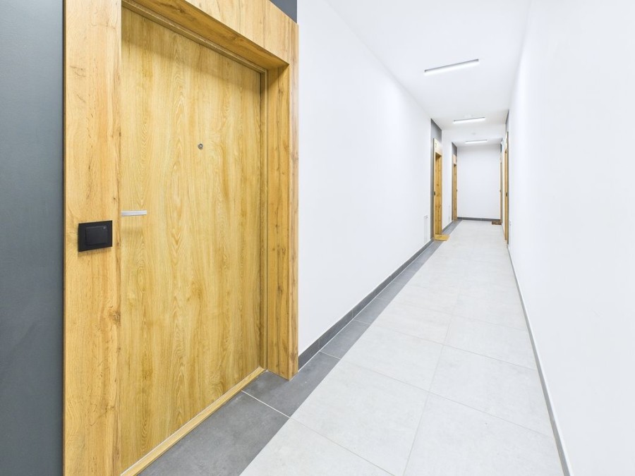 Warszawa, Mokotów Siekierki, Bluszczańska, Kawalerka Mokotów Garaż Pierwszy najemca