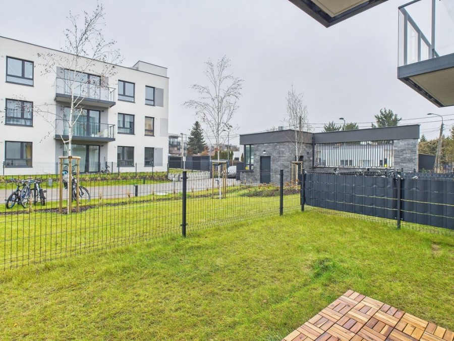 Warszawa, Mokotów Siekierki, Bluszczańska, Kawalerka Mokotów Garaż Pierwszy najemca