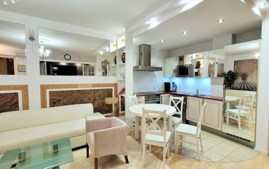 Warszawa, Mokotów, Pory, Dwupokojowe mieszkanie z klimatyzacją do wynajęcia