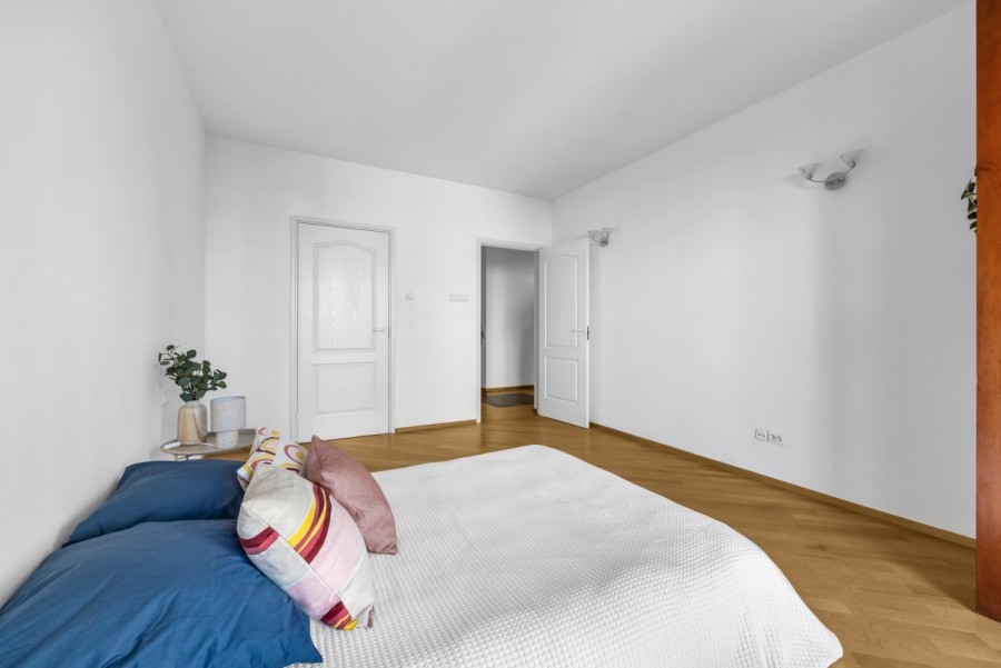 Warszawa, Mokotów, Wielicka, 145m2, 4 pokoje, Basen, Sauna, Siłownia