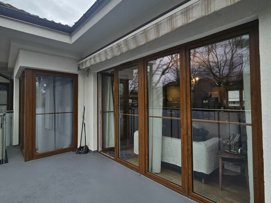 Warszawa, Wawer, Mrówcza, Zapraszam