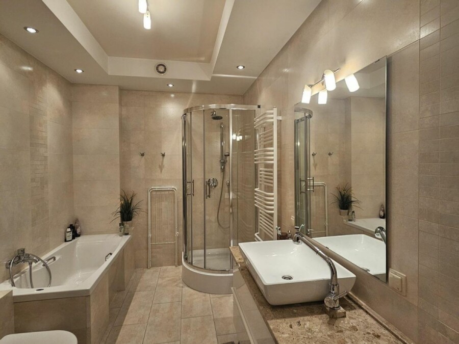 Warszawa, Wawer, Mrówcza, Zapraszam