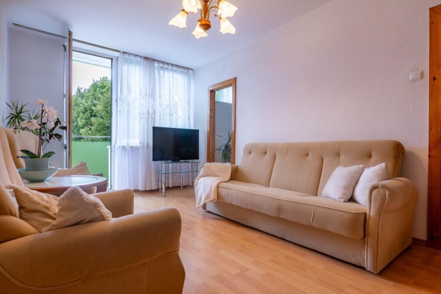 Warszawa, Wawer, Korkowa, Mieszkanie z potencjałem, blisko lasu + piwnica