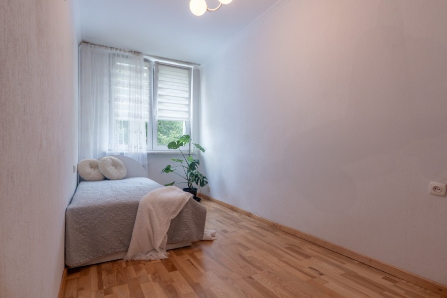 Warszawa, Wawer, Korkowa, Mieszkanie z potencjałem, blisko lasu + piwnica