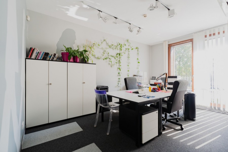 Warszawa, Wilanów, Radosna, Nowa Cena - Apartament z balkonem, zielona okolica