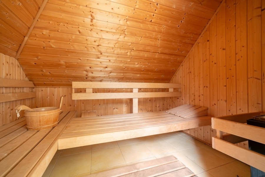 Warszawa, Wilanów Kępa Zawadowska, Kwarty, Działka 2100mkw - piękny ogród - dwa wjazdy