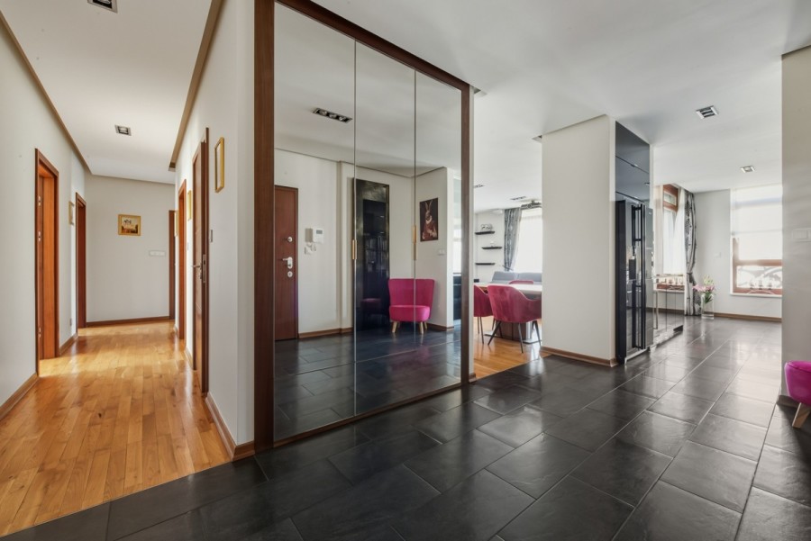 Warszawa, Wilanów, Franciszka Klimczaka, Taras / Kominek / 3 miejsca / Top Wyposażenie