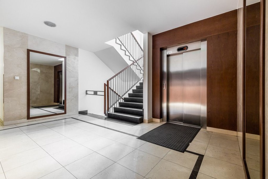 Warszawa, Wilanów Błonia Wilanowskie, Sarmacka, Przestronne 4 pokoje 117 m² Wilanów One