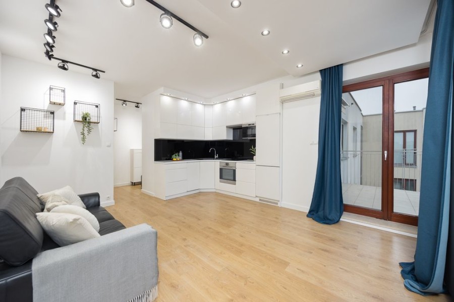 Warszawa, Wilanów, Kazachska, Ostatnie piętro 3 pokoje 2 msc parkingowe