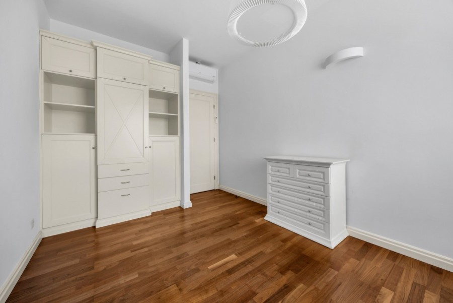 Warszawa, Wilanów, Sarmacka, Penthouse 147m2, 4 pokoje, taras 139m2, winda bezp