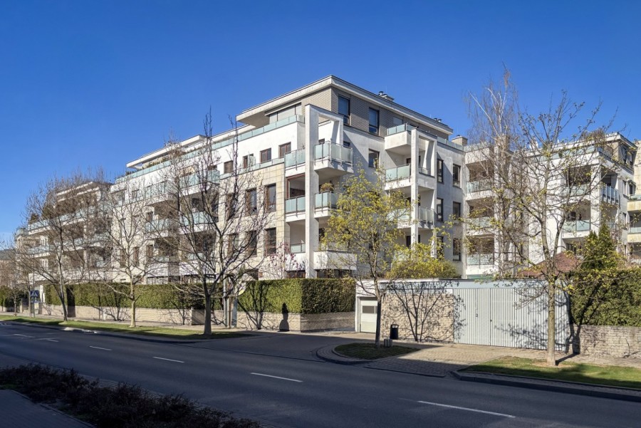 Warszawa, Wilanów, Sarmacka, Penthouse 147m2, 4 pokoje, taras 139m2, winda bezp