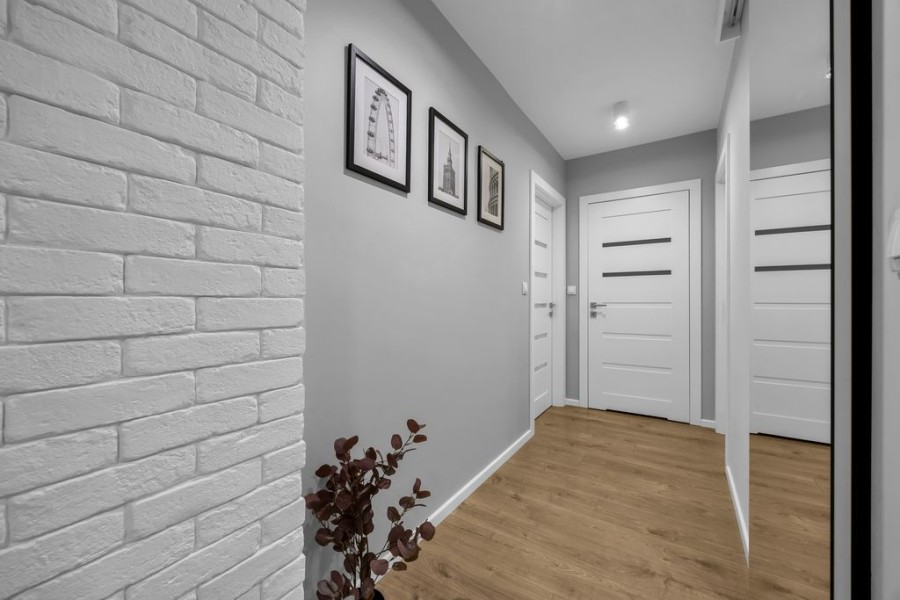 Warszawa, Targówek, Teofila Piecyka, 2 balkony 3 pokoje garaż komórka