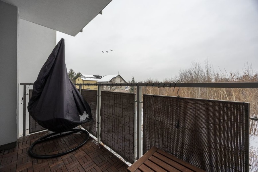 Warszawa, Targówek, Teofila Piecyka, 2 balkony 3 pokoje garaż komórka