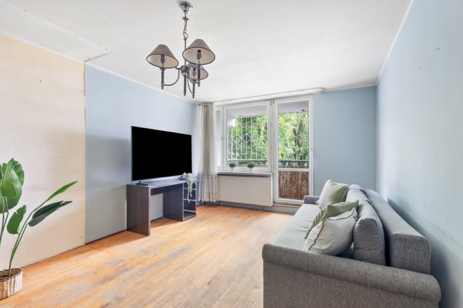 Warszawa, Praga-Północ, Łomżyńska, Dwustronne M3 z potencjałem wśród zielenii