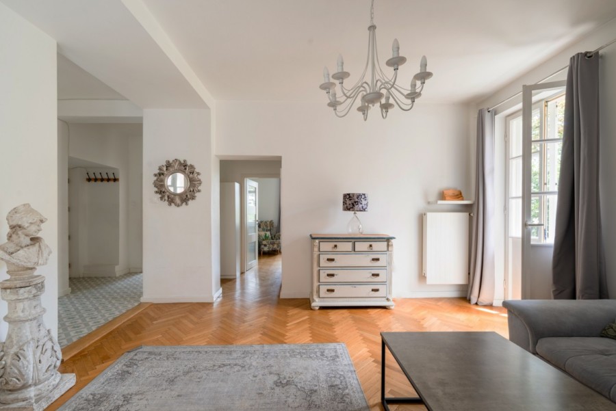 Warszawa, Śródmieście Stare Miasto, Brzozowa, Mieszkanie \"Biały Kruk\" na warszawskiej Starówce