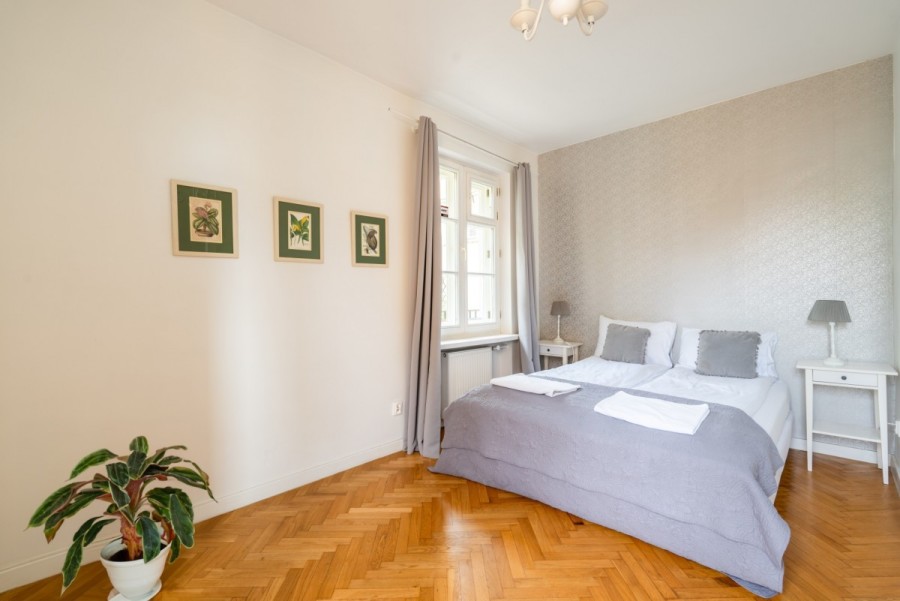 Warszawa, Śródmieście Stare Miasto, Brzozowa, Mieszkanie \"Biały Kruk\" na warszawskiej Starówce