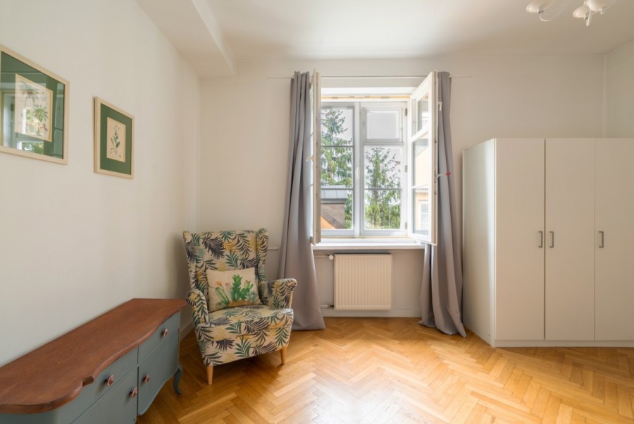 Warszawa, Śródmieście Stare Miasto, Brzozowa, Mieszkanie \"Biały Kruk\" na warszawskiej Starówce