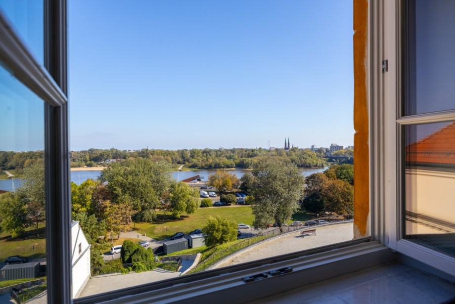 Warszawa, Śródmieście Stare Miasto, Brzozowa, Wyjątkowe mieszkanie na Warszawskiej Starówce