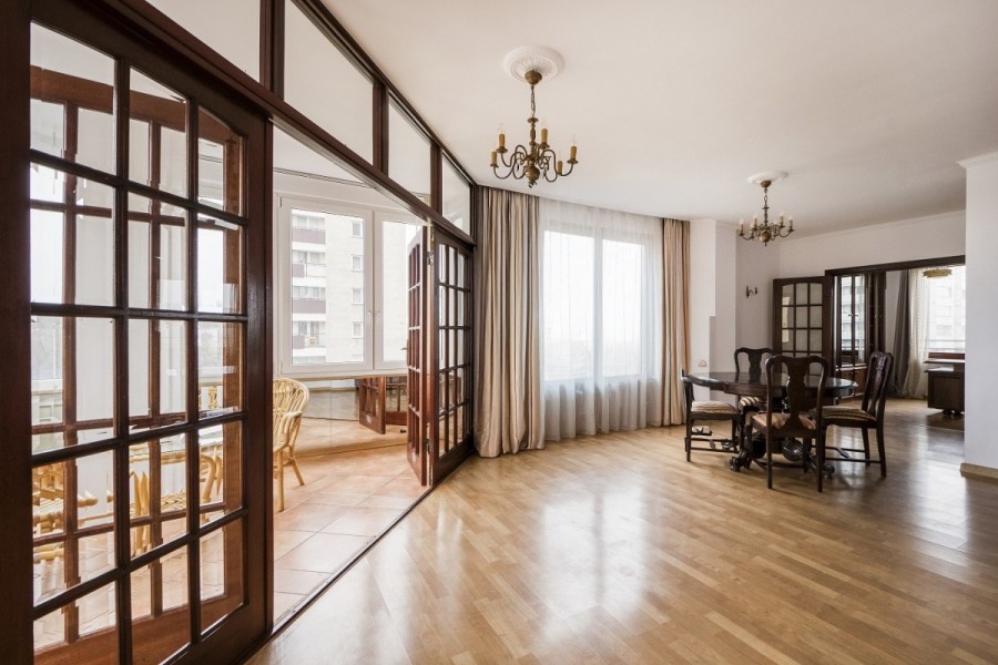 Warszawa, Śródmieście Muranów, Aleja Jana Pawła Ii, Mieszkanie dla rodziny 2+3