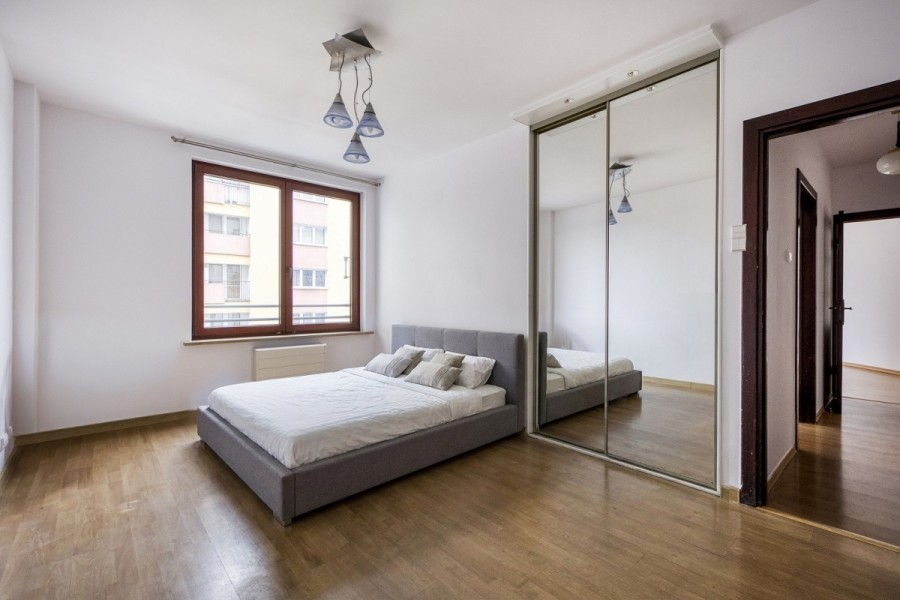 Warszawa, Śródmieście Muranów, Aleja Jana Pawła Ii, Mieszkanie dla rodziny 2+3