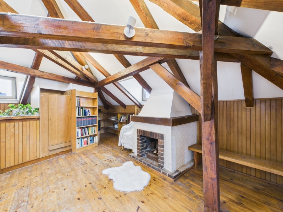 Warszawa, Śródmieście, Kozia, Apartament z historią – dom Jaremy Stępowskiego