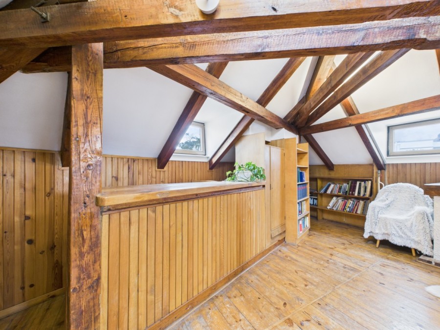 Warszawa, Śródmieście, Kozia, Apartament z historią – dom Jaremy Stępowskiego