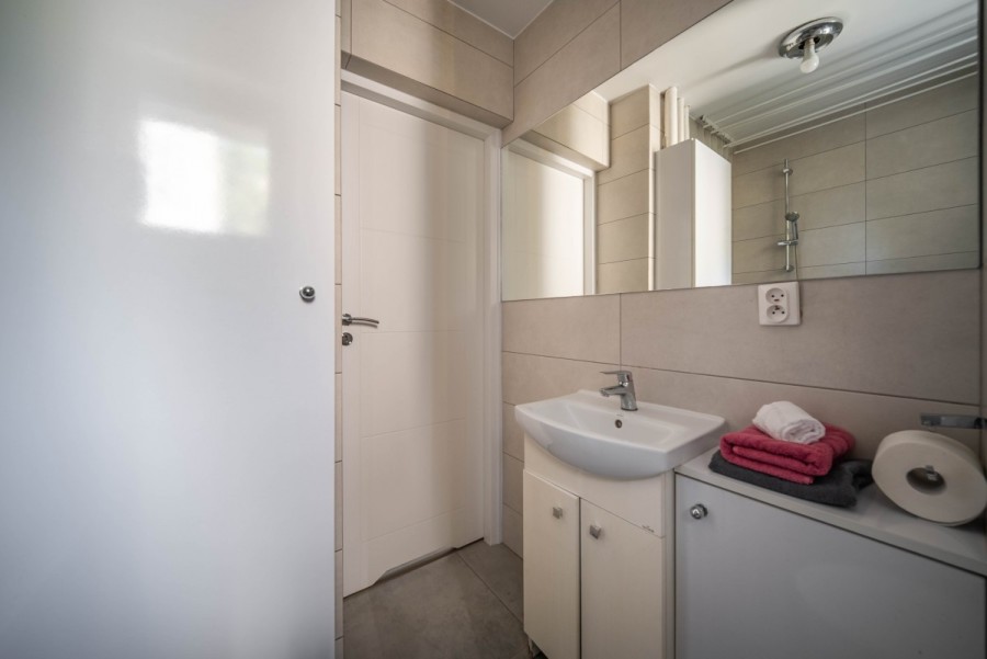 Warszawa, Śródmieście Powiśle, Solec, Dwupokojowe Mieszkanie na Warszawskim Powiślu