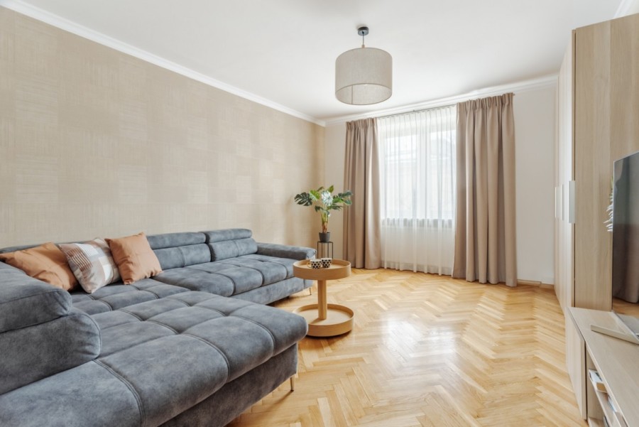 Warszawa, Śródmieście, Elektoralna, Trójstronne 3 pokoje po remoncie w kamienicy