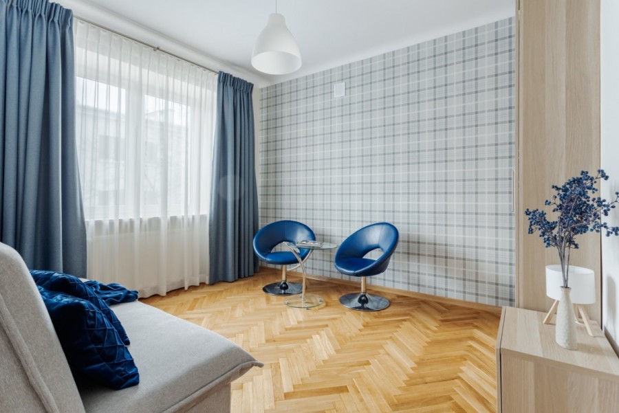 Warszawa, Śródmieście, Elektoralna, Trójstronne 3 pokoje po remoncie w kamienicy