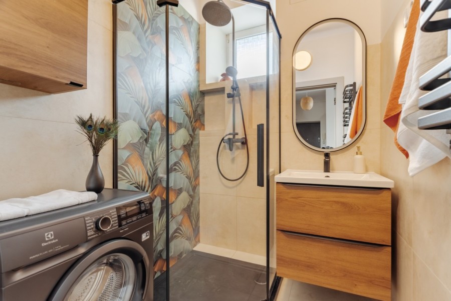 Warszawa, Śródmieście, Elektoralna, Trójstronne 3 pokoje po remoncie w kamienicy