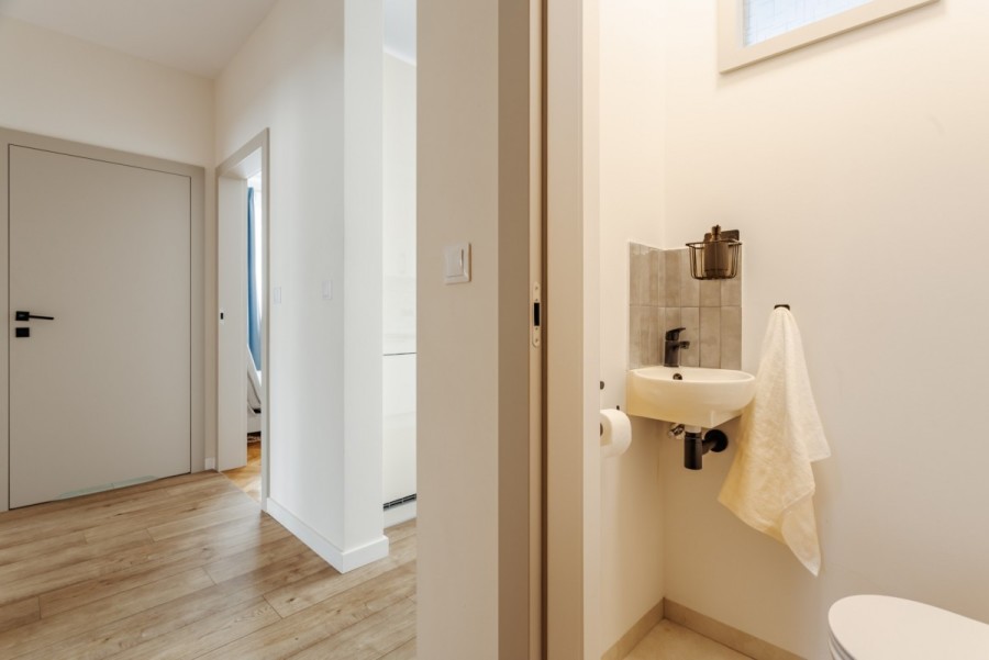 Warszawa, Śródmieście, Elektoralna, Trójstronne 3 pokoje po remoncie w kamienicy