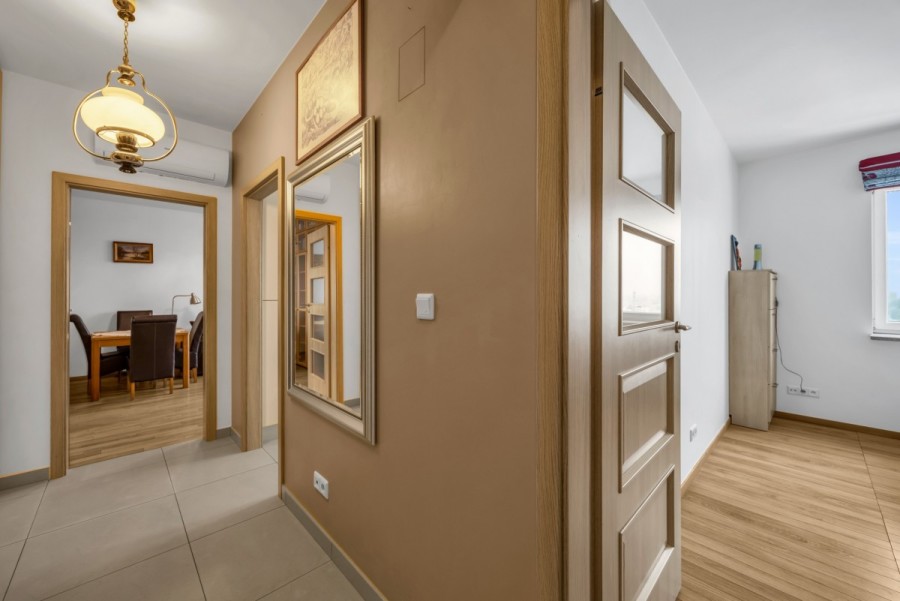 Warszawa, Wola Ulrychów, Jana Olbrachta, Klimatyzacja 2 pokoje blisko metra Parking w cenie