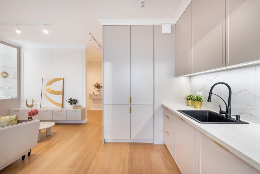 Warszawa, Włochy, Jutrzenki, Wysoki standard, dwustronne i słoneczne