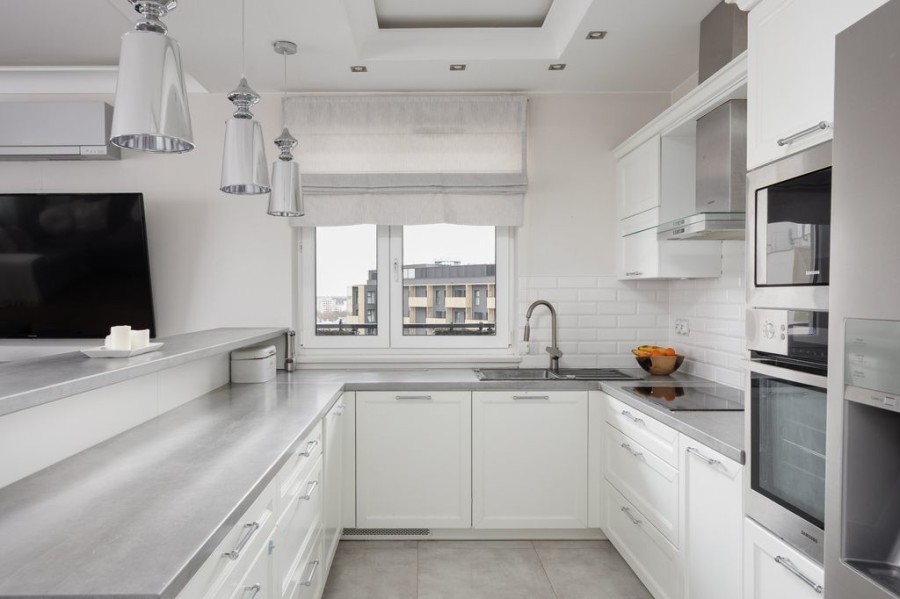 Warszawa, Mokotów, Bukowińska, Ostatnie piętro Metro Wilanowska Parking