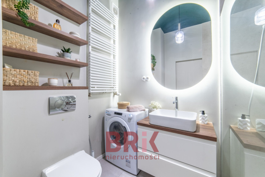 Warszawa, Praga-Północ, Folwarczna, Klimatyczne 2-pokoje w zrewitalizowanej kamienicy