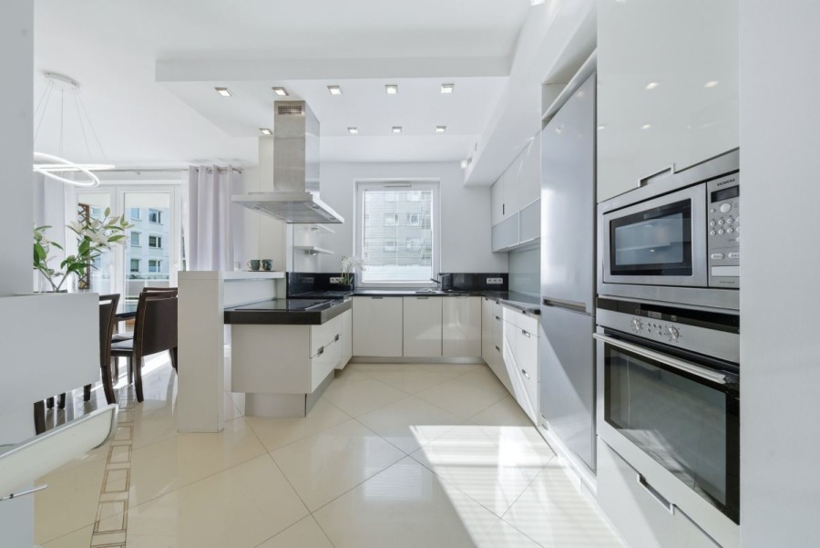 Warszawa, Mokotów, Przejazd, Marina Mokotów | Dwustronne | 4 pokoje | Garaż