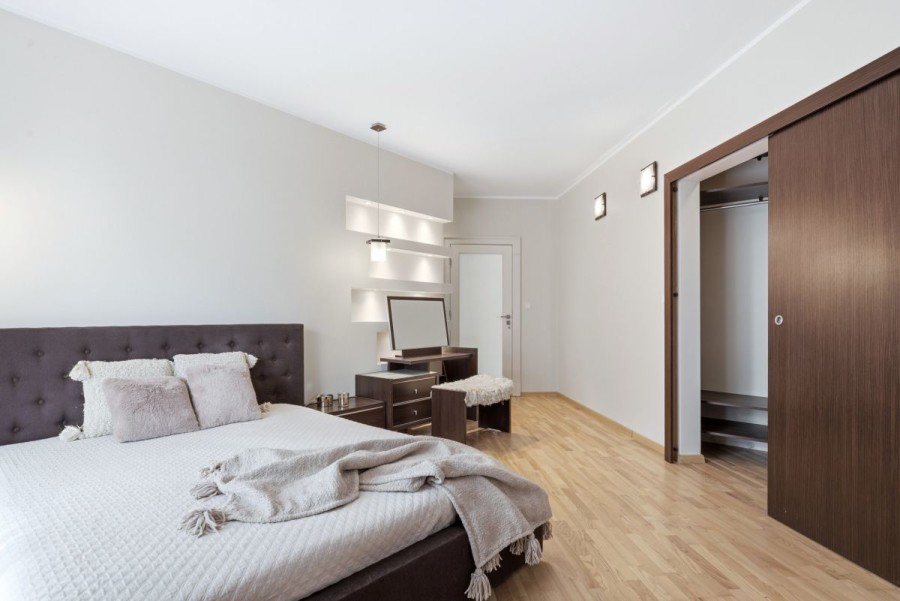 Warszawa, Mokotów, Przejazd, Marina Mokotów | Dwustronne | 4 pokoje | Garaż