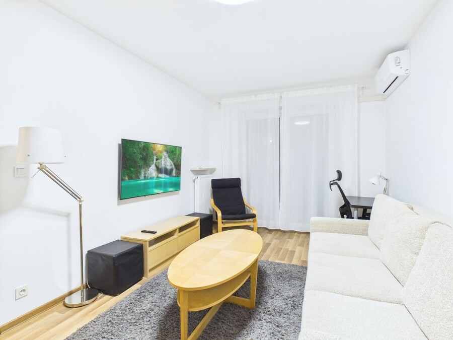 Warszawa, Wola, Jana Ostroroga, 2 Pokojowe Klimatyzacja Garaż Wola