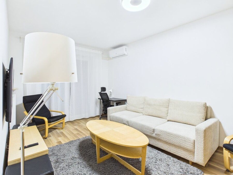 Warszawa, Wola, Jana Ostroroga, 2 Pokojowe Klimatyzacja Garaż Wola