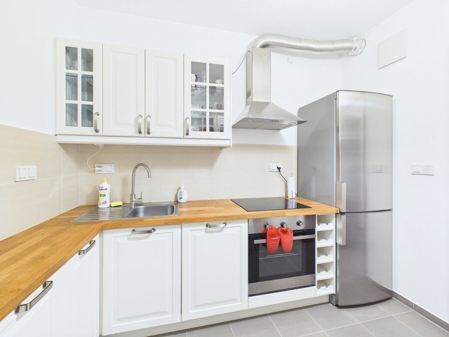 Warszawa, Wola, Jana Ostroroga, 2 Pokojowe Klimatyzacja Garaż Wola