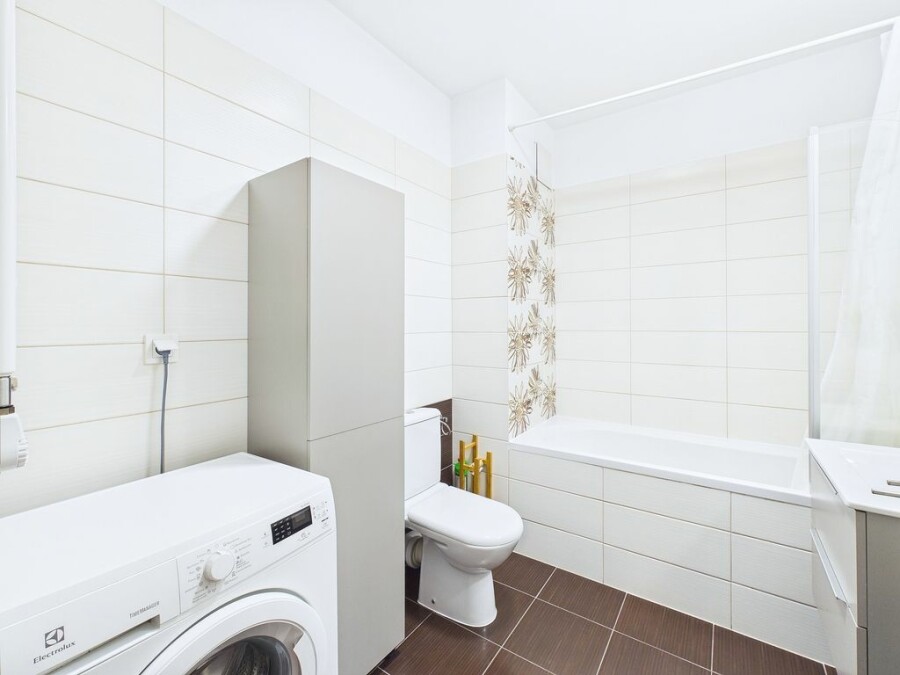 Warszawa, Wola, Jana Ostroroga, 2 Pokojowe Klimatyzacja Garaż Wola