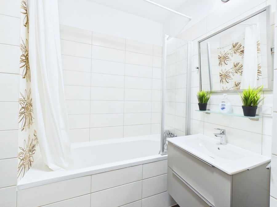 Warszawa, Wola, Jana Ostroroga, 2 Pokojowe Klimatyzacja Garaż Wola