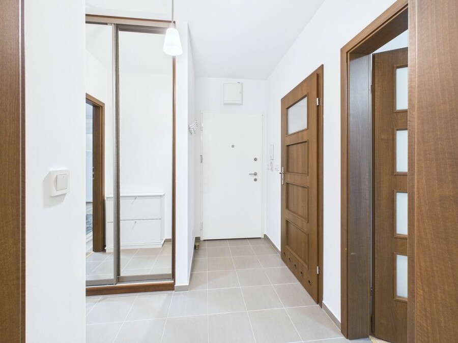 Warszawa, Wola, Jana Ostroroga, 2 Pokojowe Klimatyzacja Garaż Wola