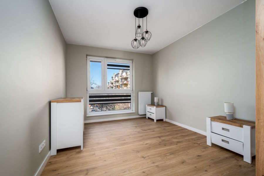 Warszawa, Mokotów Czerniaków, Bluszczańska, 3 pokoje, 2x garaż, komórka, taras 18,25 m2!