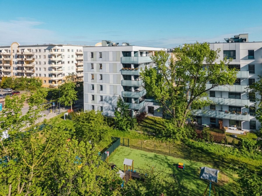 Warszawa, Mokotów Czerniaków, Bluszczańska, 3 pokoje, 2x garaż, komórka, taras 18,25 m2!