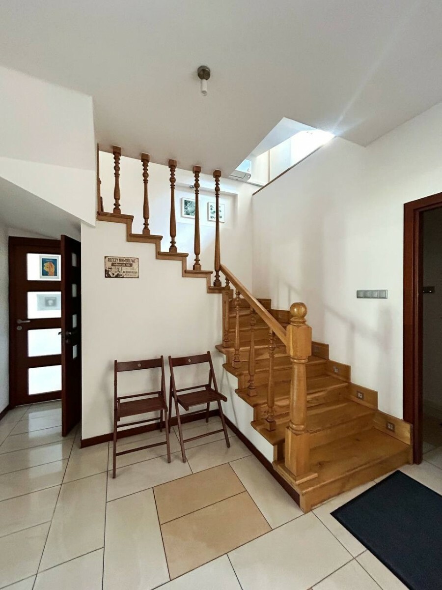 Warszawa, Mokotów, Rolna, Wynajem piętra/biura z tarasem i ogródkiem